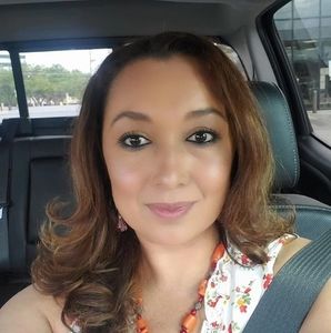 Meet your Posher, Luz